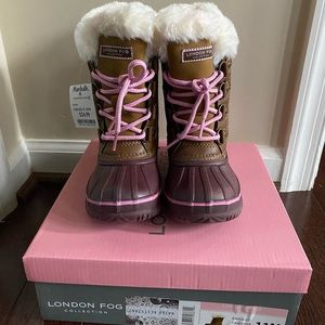 NIB Toddler girls London Fog snow boots